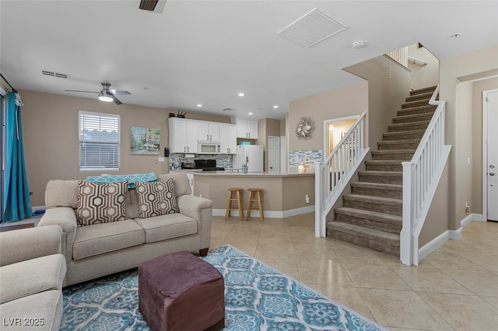 645 Monument Point St, Henderson, NV 89002 - photo 1