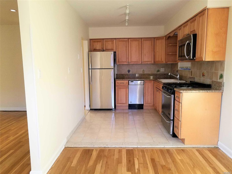 43-09 25th Ave, Astoria, NY 11103 - photo 1