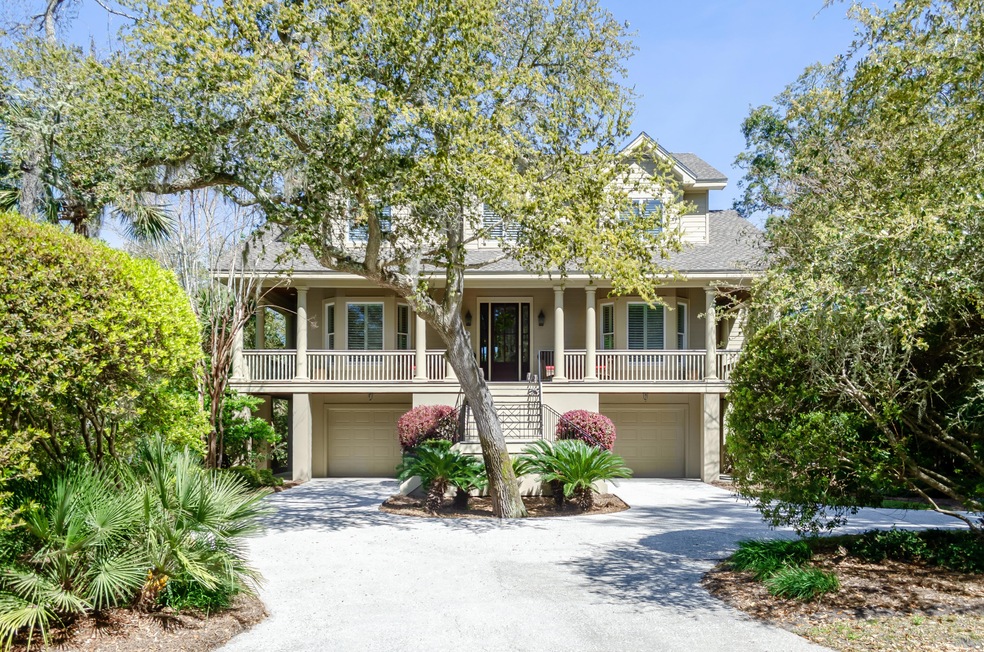 128 Turnberry