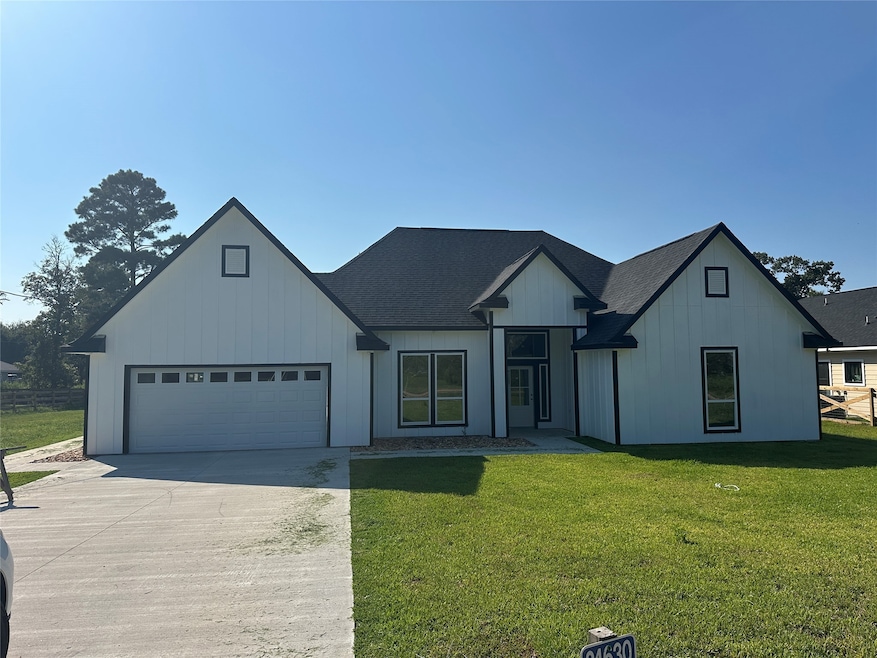 For Sale $399,900 • Co-Listing Agent