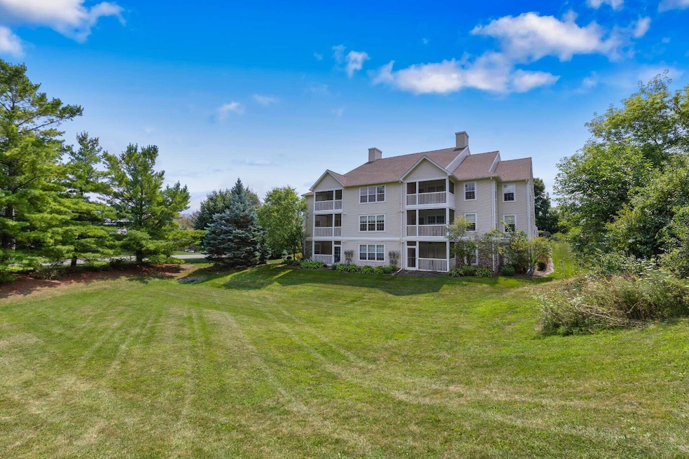 1066 Joyce Ln unit 97, Ann Arbor, MI 48103 - photo 1