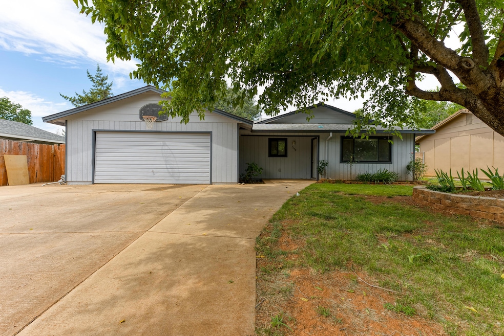 2298 Christian Ave, Redding, CA 96002 - photo 1