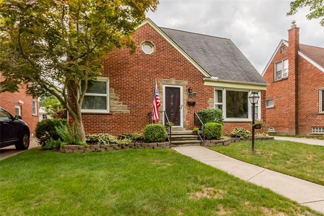 WELCOME TO YOUR NEW HOME AT 19023 SNOW AVENUE!