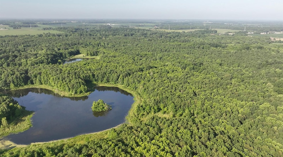 9283 E 250 S, Pierceton, IN 46562 - photo 1