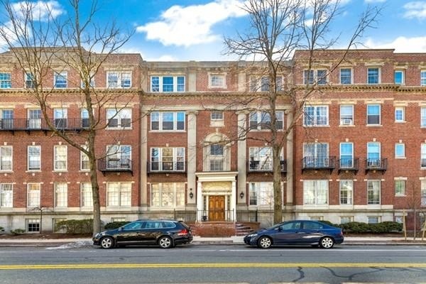 250 Brattle St unit 31, Cambridge, MA 02138 - photo 1