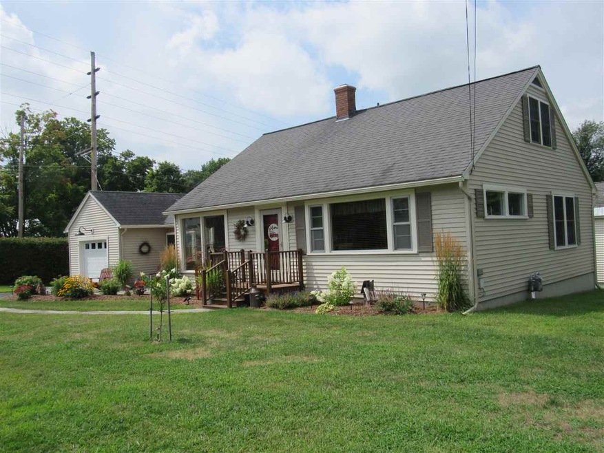 37 Spring St, Swanton, VT 05488 - photo 1