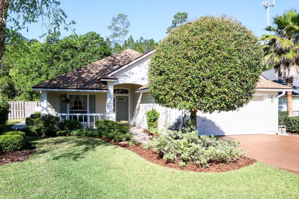 1840 Lake Forest Lane