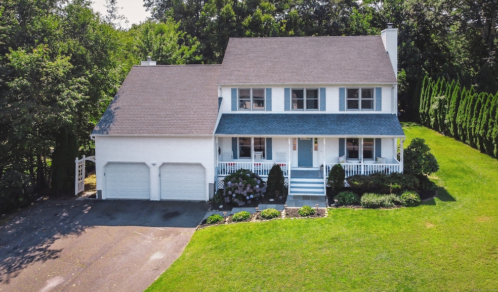 Under Contract $539,900