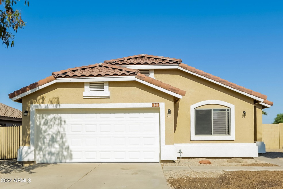 000-photo-front-view-11177770