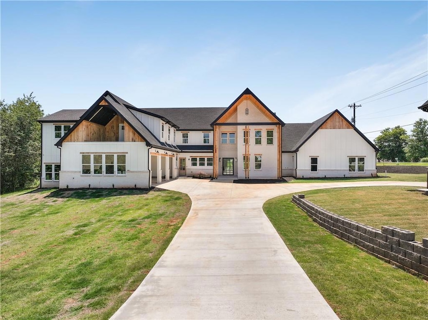 View of front of property with a front yard