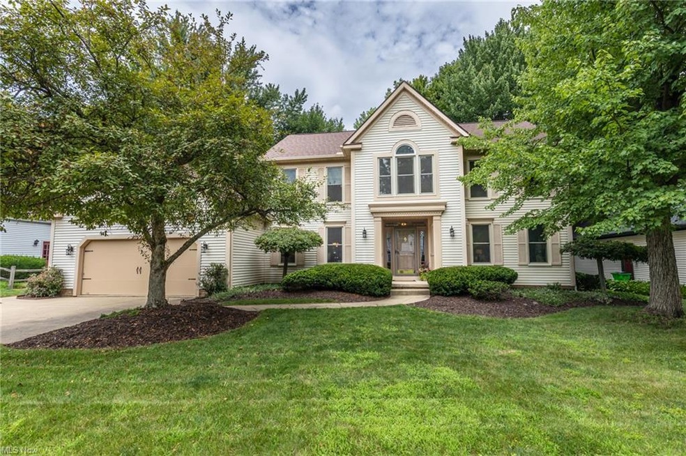 Welcome to 3055 Deercrest Path!
