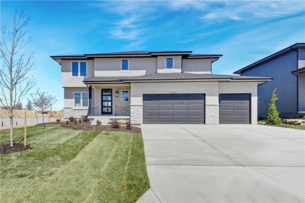 22094 W 100th Terrace, Lenexa, KS 66220 - photo 1