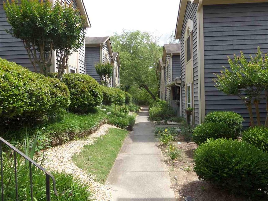 356 River Dr N, Macon, GA 31211 - photo 1