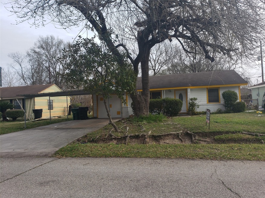 10002 Gloyna St, Houston, TX 77088 - photo 1