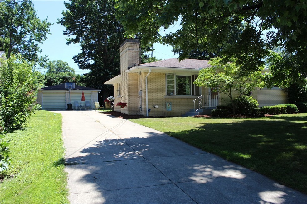 3717 Meadow Dr, Erie, PA 16506 - photo 1