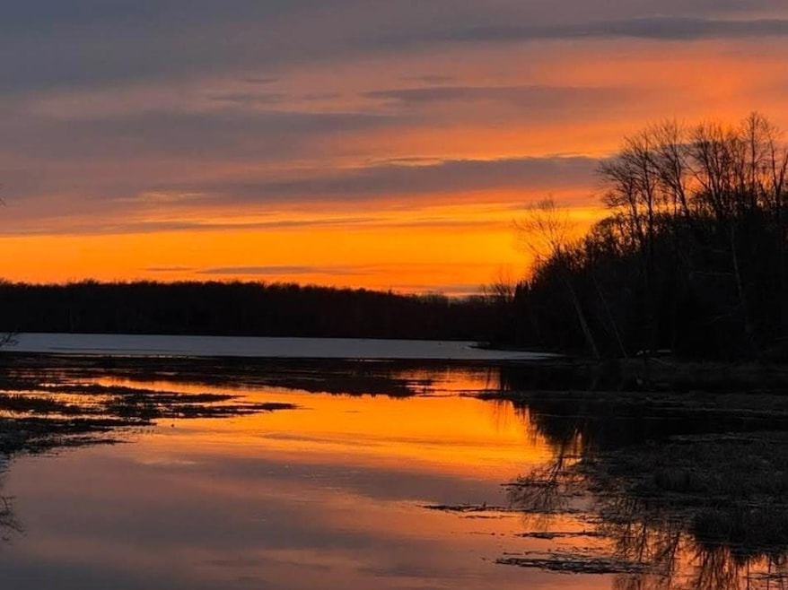 W5333 Hillcrest Rd, Bradley, WI 54487 - photo 1