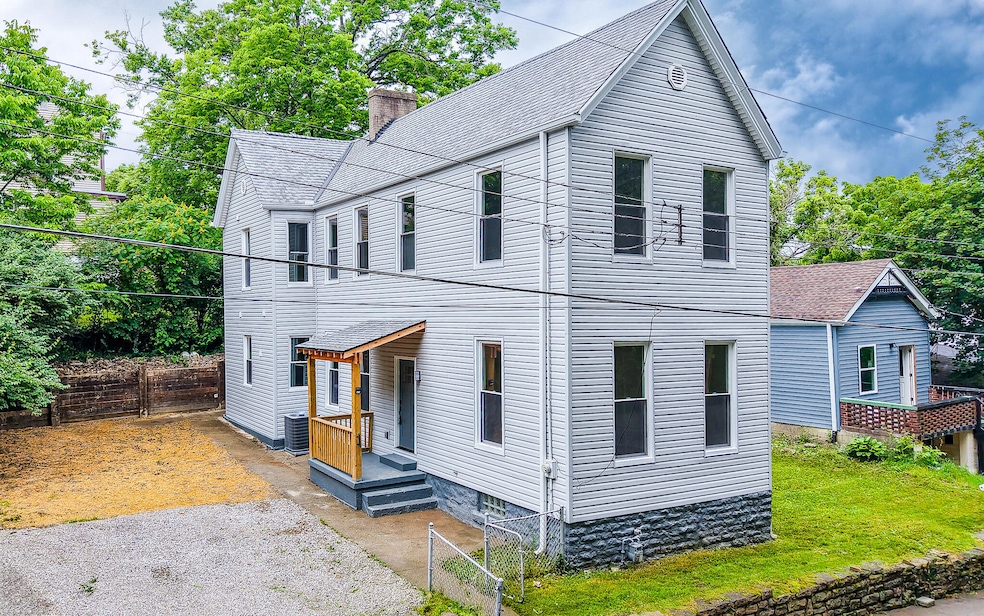 351 Altamont Rd 22