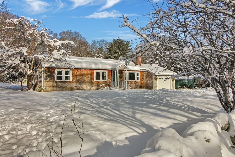 401 Beechwood St, Cohasset, MA 02025 - photo 1