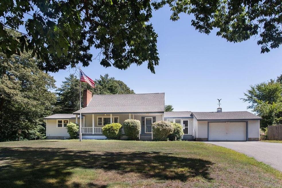 14 Centennial St, Seabrook, NH 03874 - photo 1