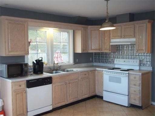 322 Franklin St, Whitman, MA 02382 - photo 1