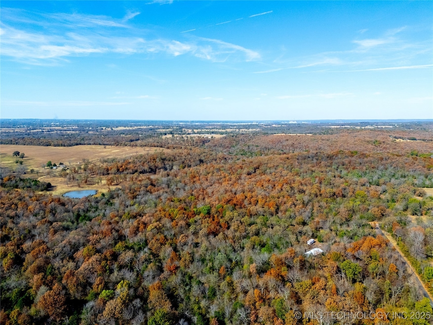 2 E Davis Field Rd, Muskogee, OK 74403 - photo 1