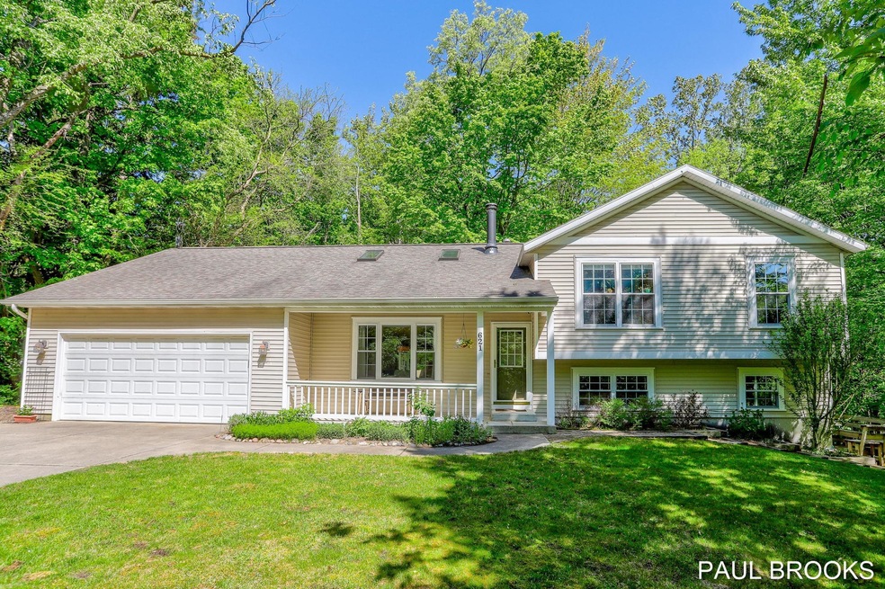 2-web-or-mls-621 32nd St, Holland-2