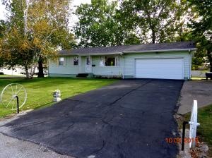 315 W Lauretta St, Blue Grass