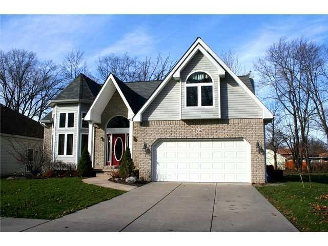 394 Daniel Dr, North Tonawanda, NY 14120 - photo 1