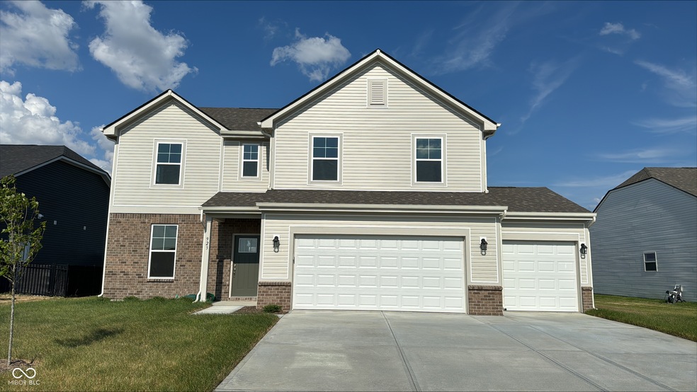 923 Aurora Ln, Franklin, IN 46131 - photo 1