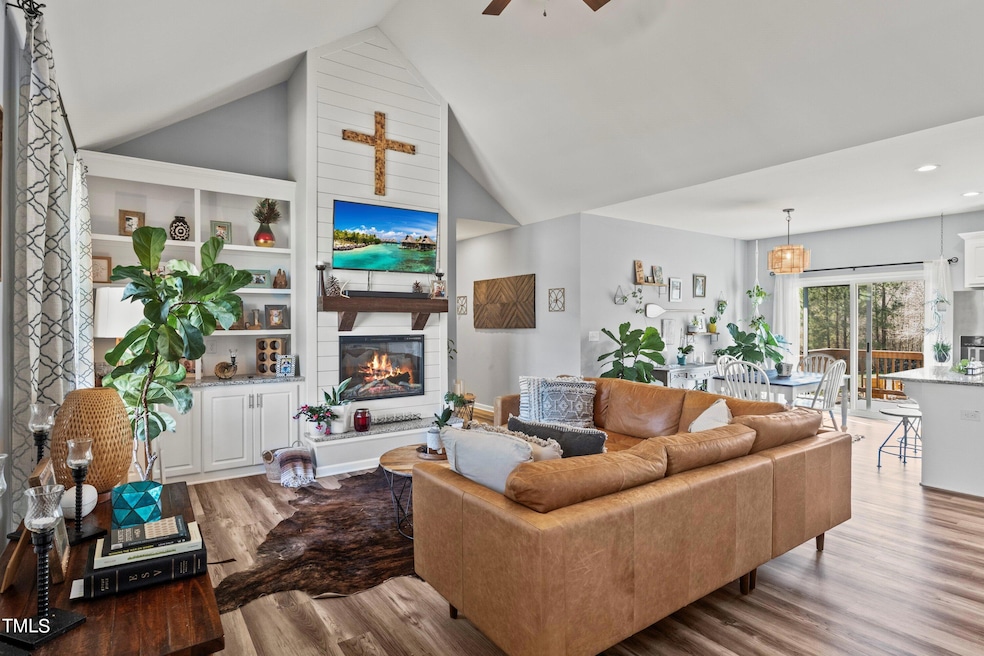07-9414 S Beaver Creek Way20230313_0001