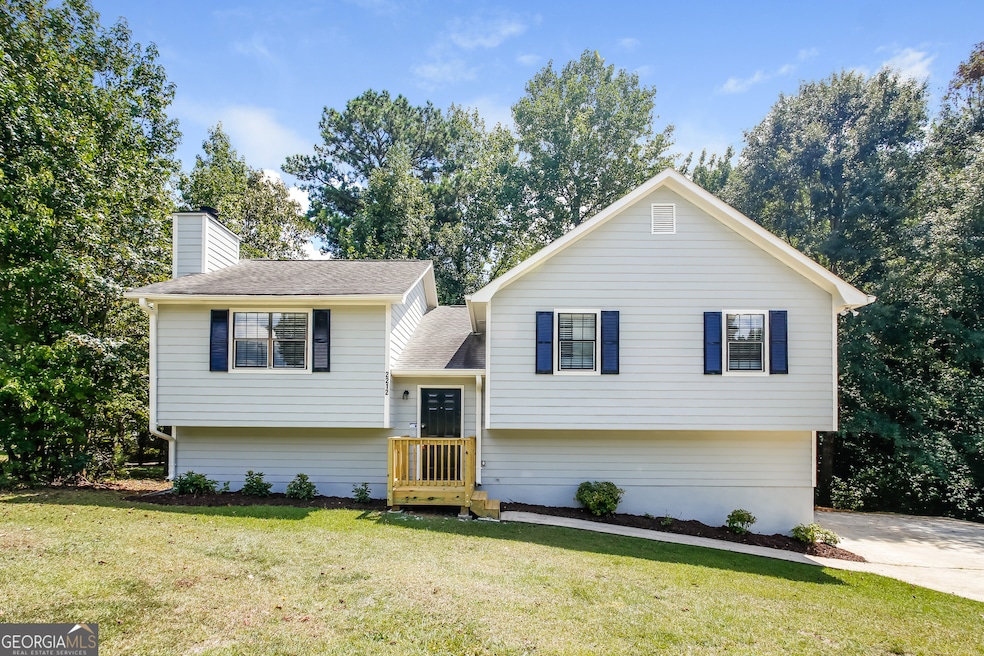 2212 Cedar Creek Ln, Lithia Springs, GA 30122 - photo 1