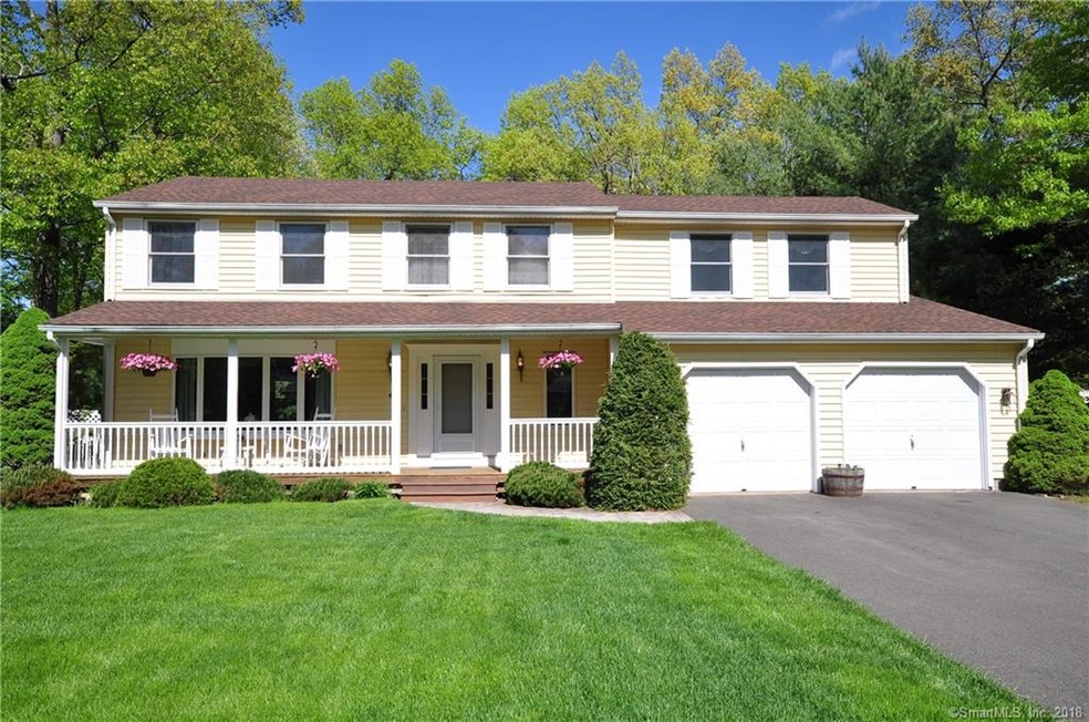 4 Deepwood Dr, Farmington, CT 06032 - photo 1