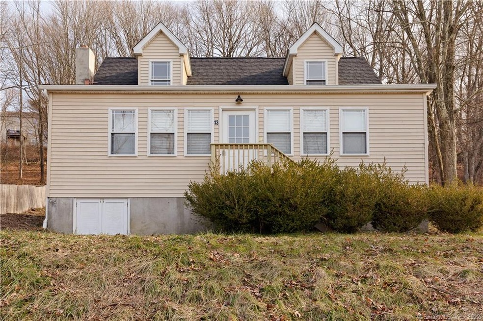 13 Lakeview Dr, New Fairfield, CT 06812 - photo 1