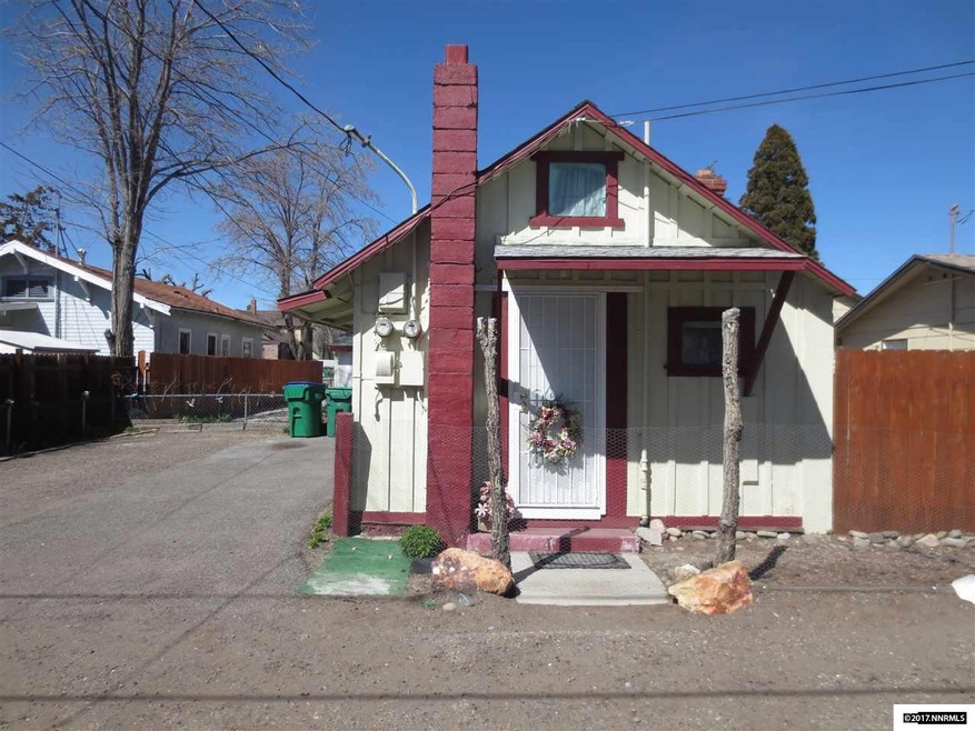 1625 C St unit B (alley), Sparks, NV 89431 - photo 1