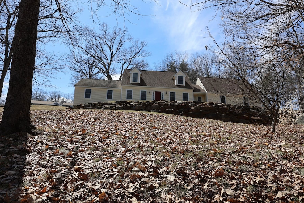 6 Bluebird Ln, Boscawen, NH 03303 - photo 1