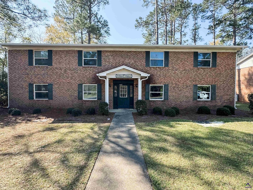 1802 Kings Chapel Rd, Perry, GA 31069 - photo 1