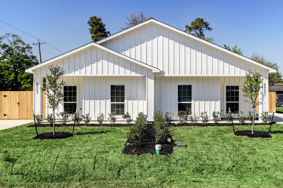 4907 Cruse Rd unit 2, Houston, TX 77016 - photo 1