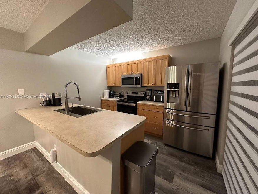 836 SW 118th Terrace unit 836, Davie, FL 33325 - photo 1