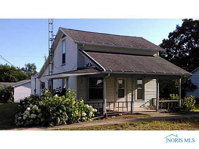 605 W Church St, West Unity, OH 43570 - photo 1