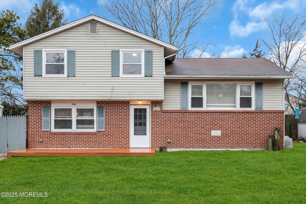 526 Kadlubeck Way, Little Egg Harbor Township, NJ 08087 - photo 1