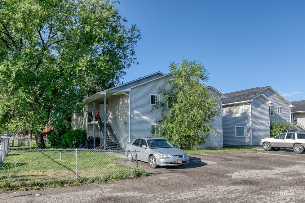 1611 Checola St, Nampa, ID 83686 - photo 1