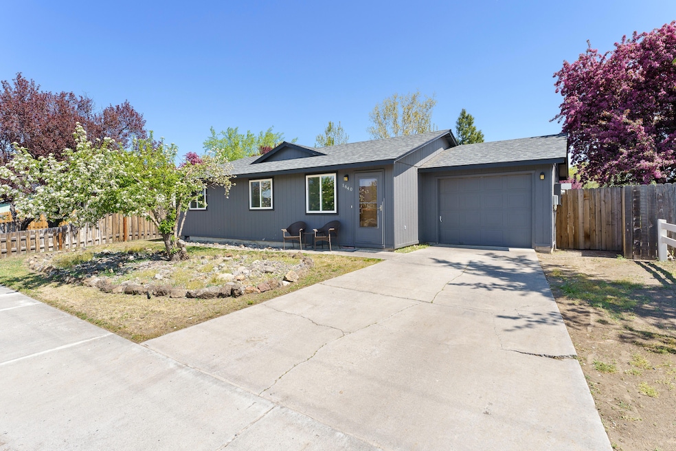 1640-SW-35th-Street-Redmond-Oregon (4)