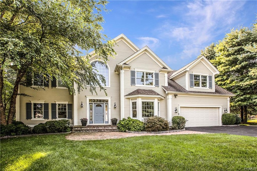 35 Waterview Dr, Ossining, NY 10562 - photo 1