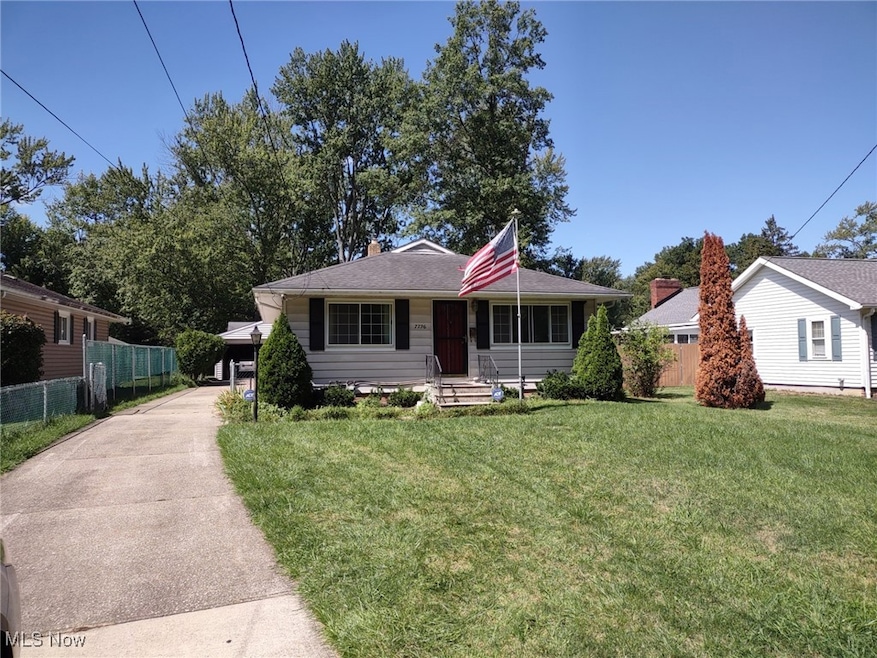 7736 Mapleway Dr, Olmsted Falls, OH 44138 - photo 1