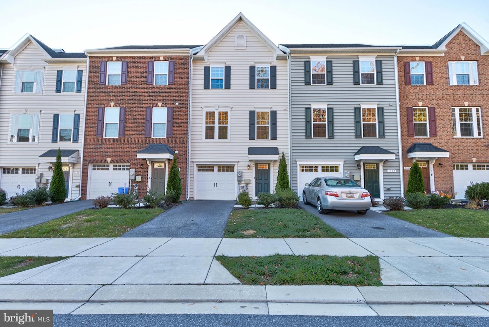 1804 Glen Gate Rd, Halethorpe, MD 21227 - photo 1