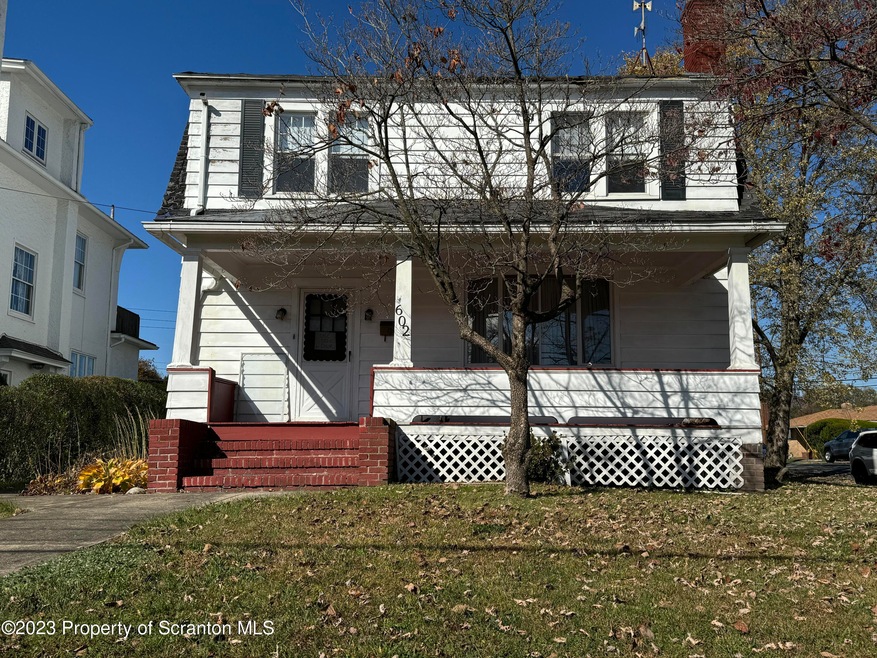 602 S Main St, Taylor, PA 18517 - photo 1