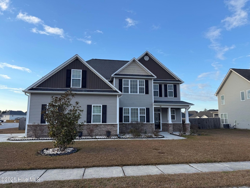 700 Stafford Ln, Jacksonville, NC 28546 - photo 1