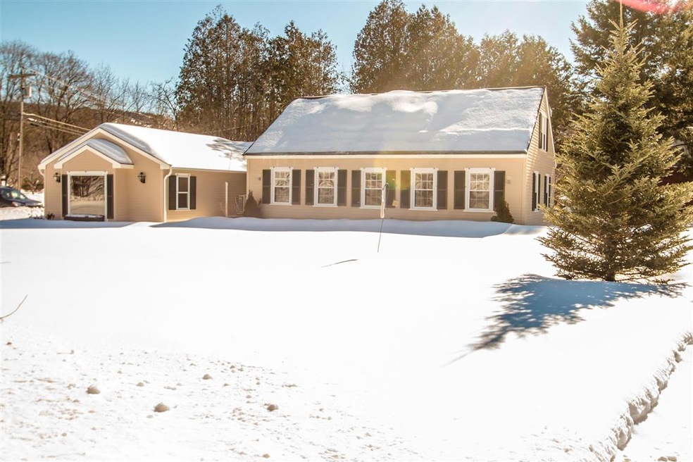 1000 Kearsarge Rd, Conway, NH 03860 - photo 1