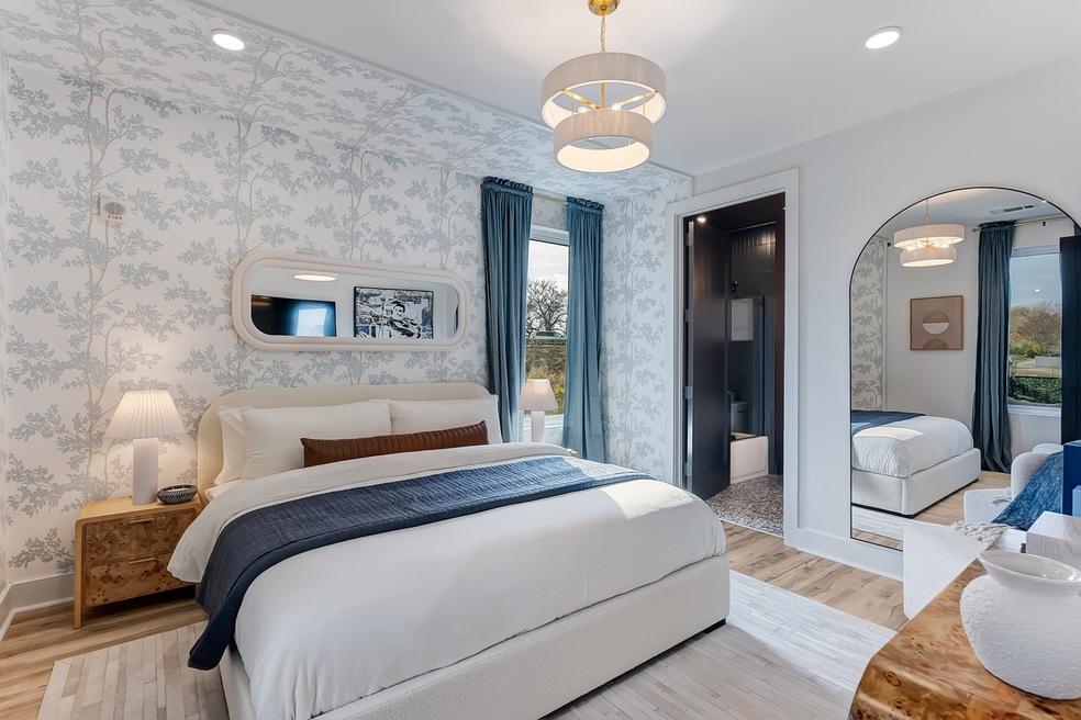 245 Hermitage Ave unit 202, Nashville, TN 37210 - photo 1