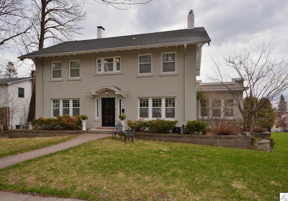 2520 E 7th St, Duluth, MN 55812 - photo 1